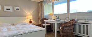 Metropol, Whg. 35, Landseite